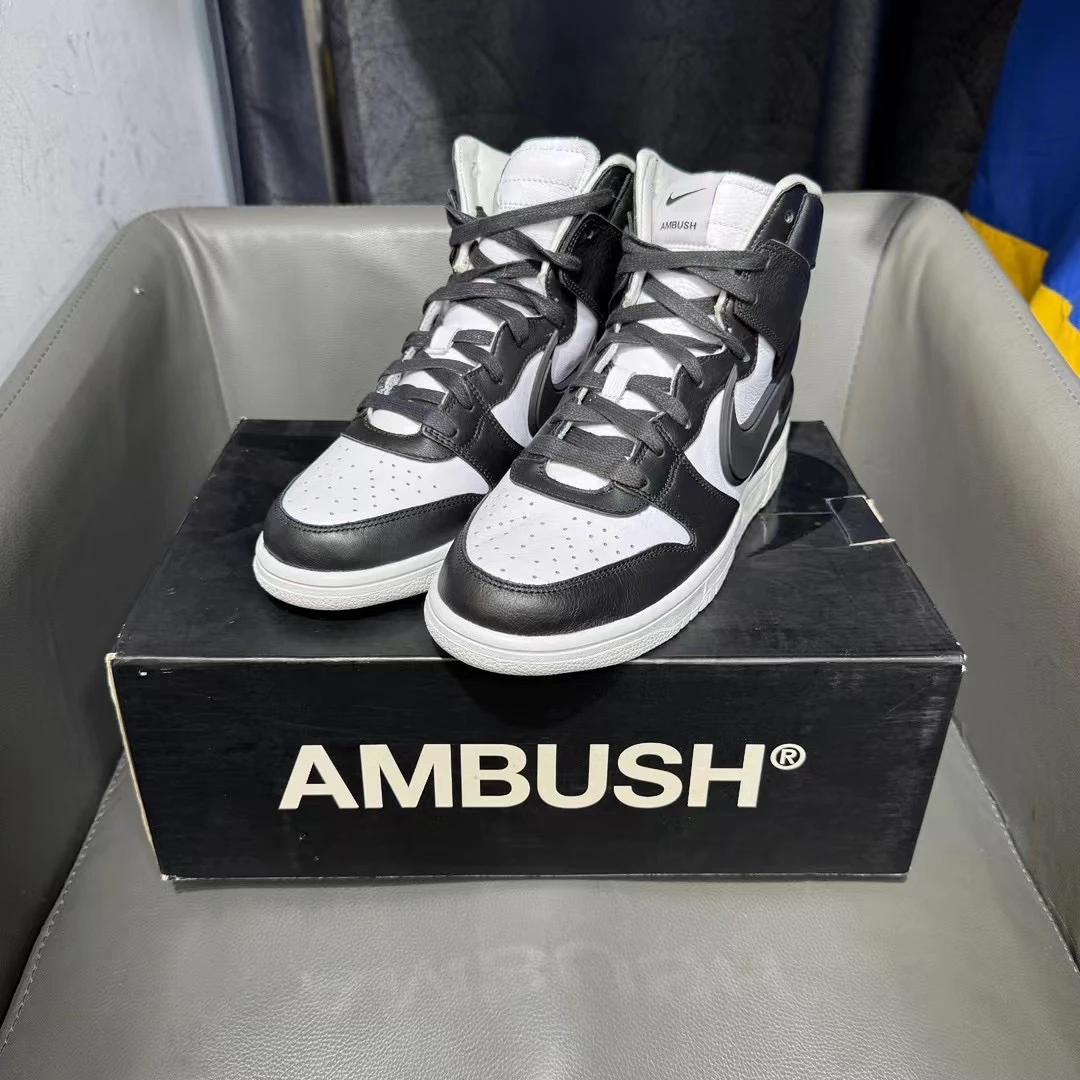 全新42.5码 Ambush 之前2499现在1999