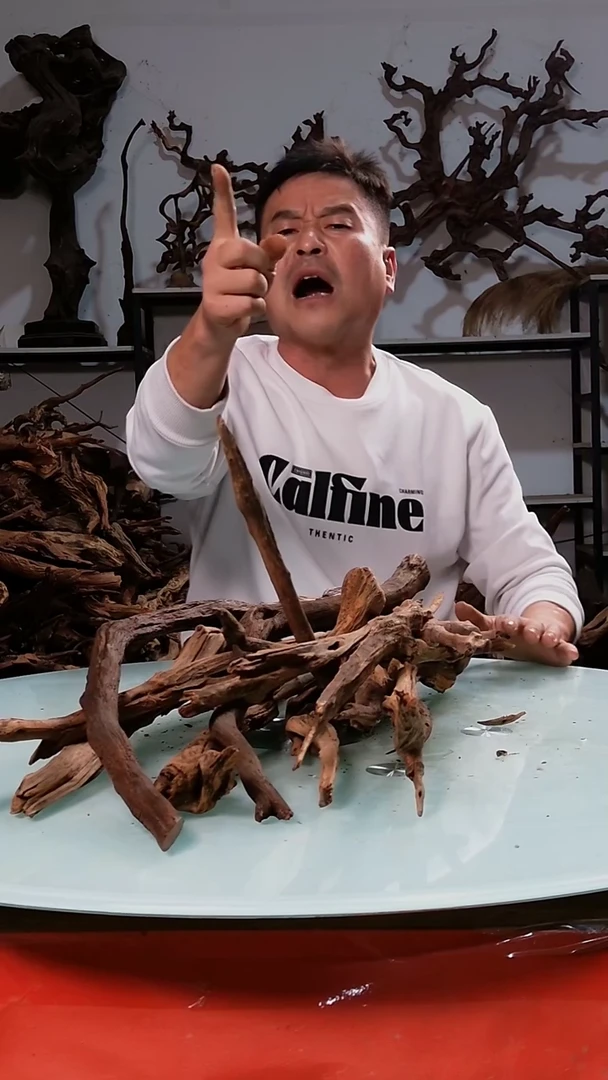 【闪购商品】木随机发货一筐枝条3斤30-50cm‘