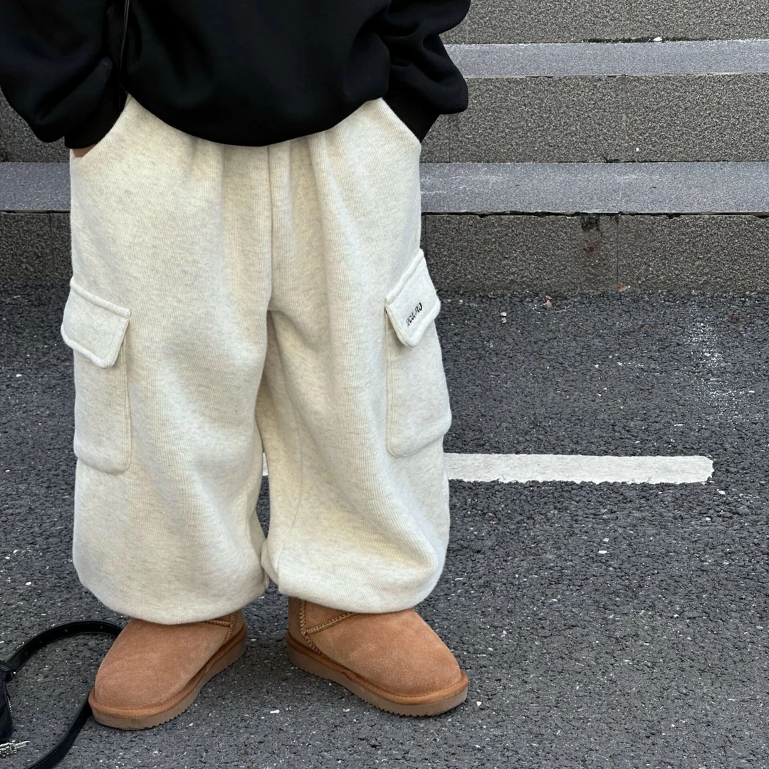 2025秋冬新款男女童韩版工装简约百搭卫裤纯色束脚儿童长裤潮