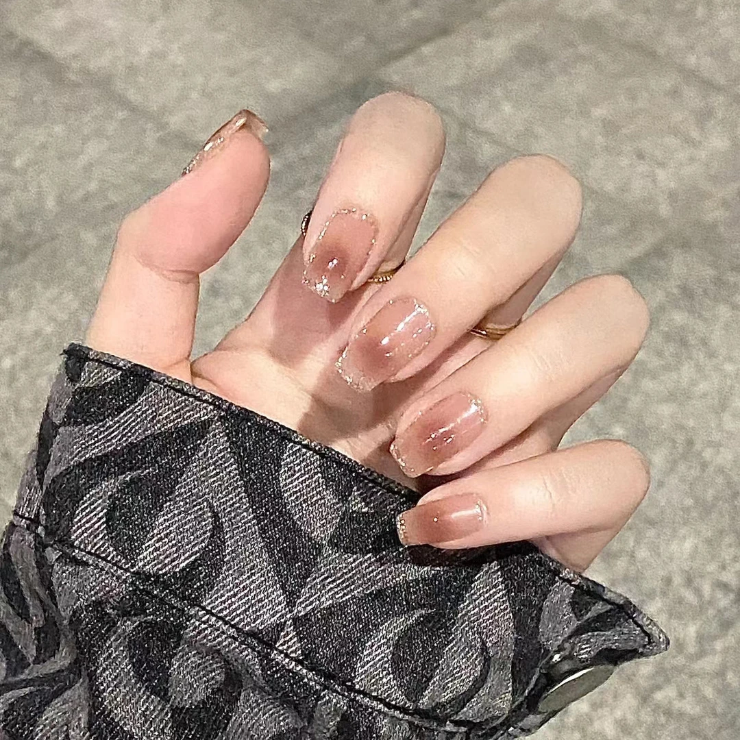 美甲穿戴甲短款假指甲贴片美甲成品四季焦糖奶茶渐变晕染学生短款