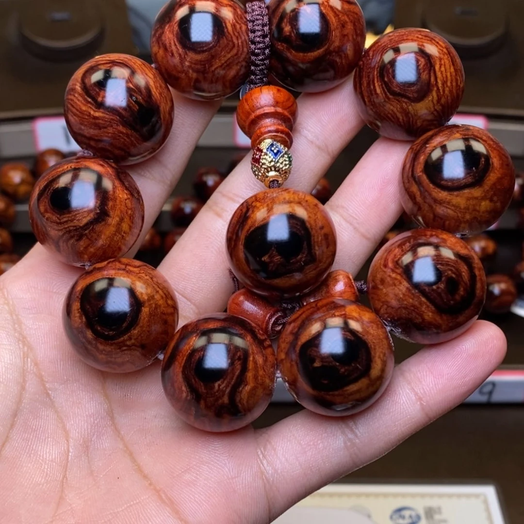 【闪购商品】雕刻木材B***8