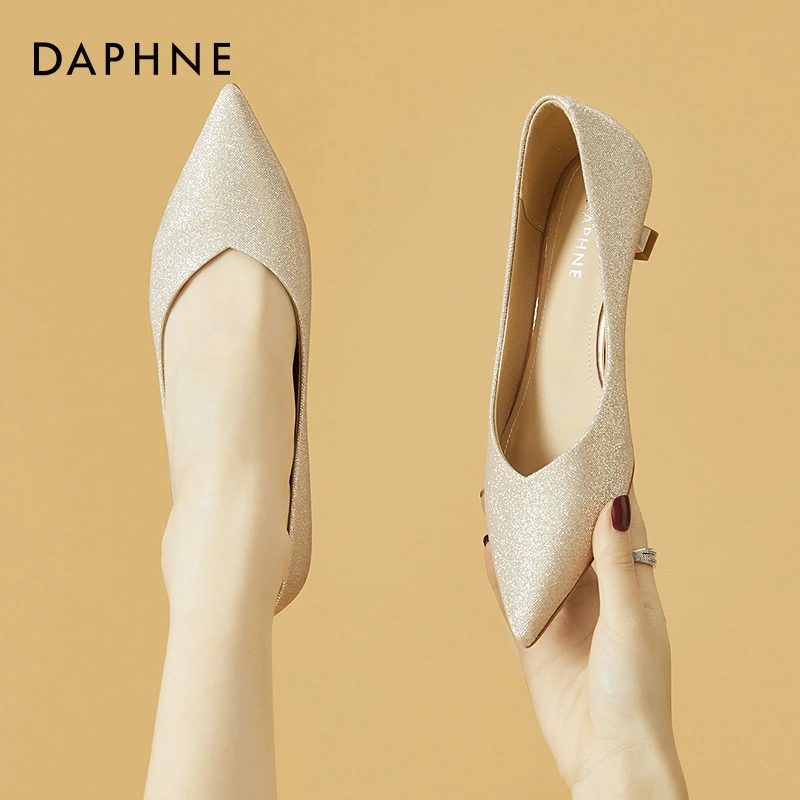 达芙妮高跟鞋女2025新款夏季浅口细跟婚鞋小皮鞋尖头中跟单鞋瓢鞋