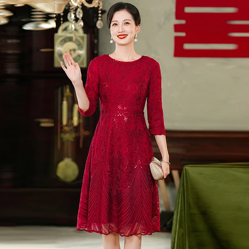 中老年喜婆婆喜妈妈婚宴礼服秋装网纱刺绣连衣裙大裙摆宽松裙子