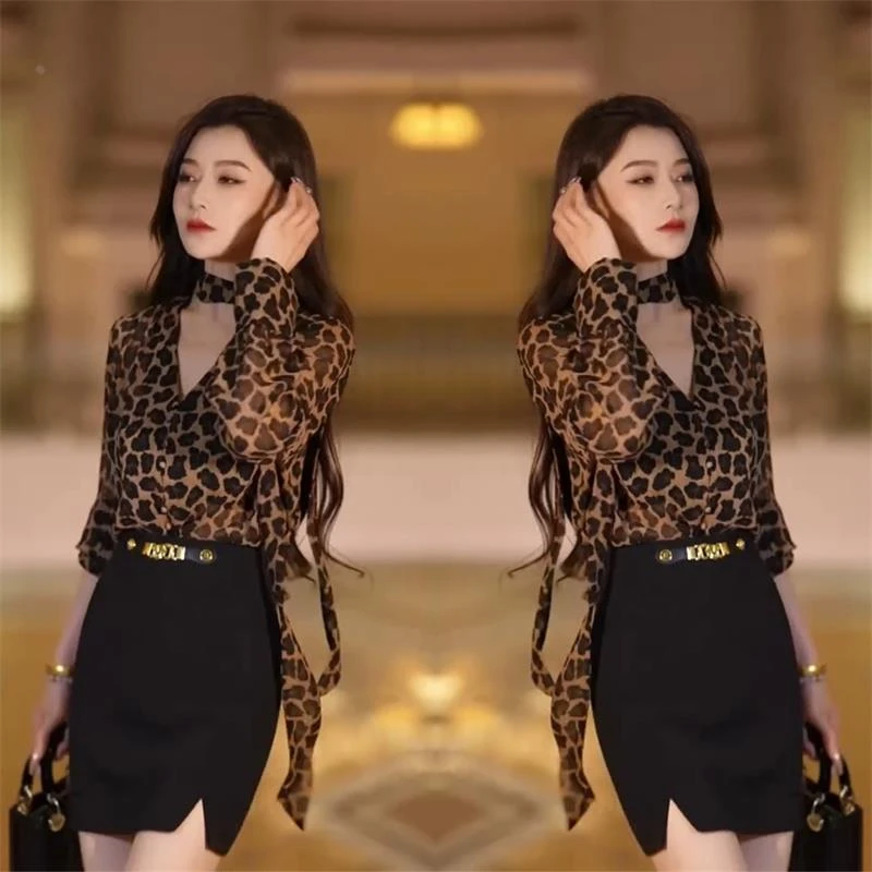 高级感温柔休闲时尚百搭套装裙女2024年秋季新款豹纹小衫+半身裙