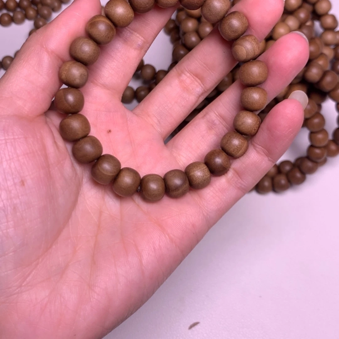 【闪购商品】檀香老山檀香8:9