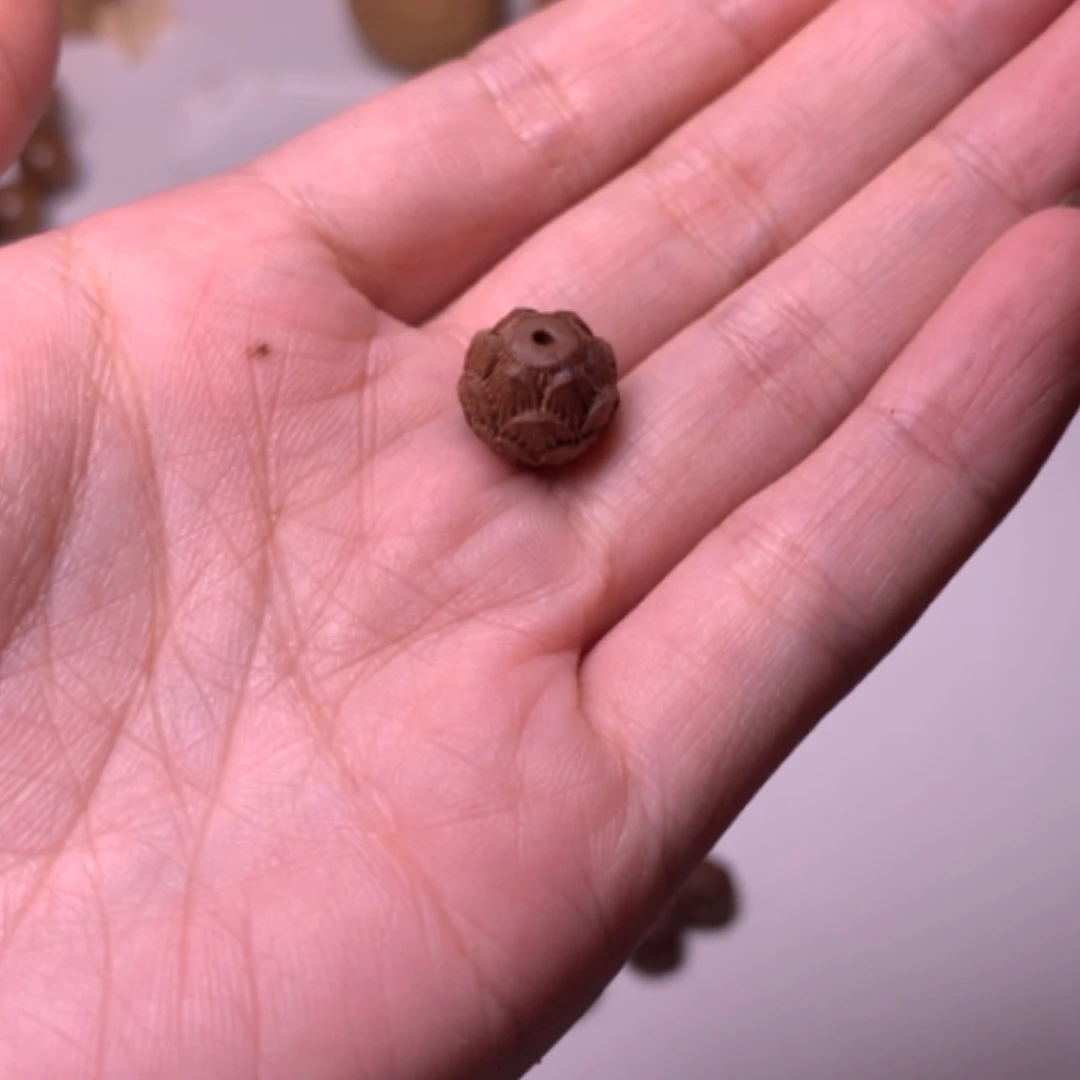 【闪购商品】檀香木手串/手链老山檀香莲花
