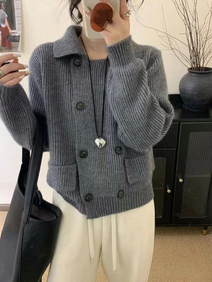 丹丹私服 浣熊绒加厚翻领休闲毛衣福利