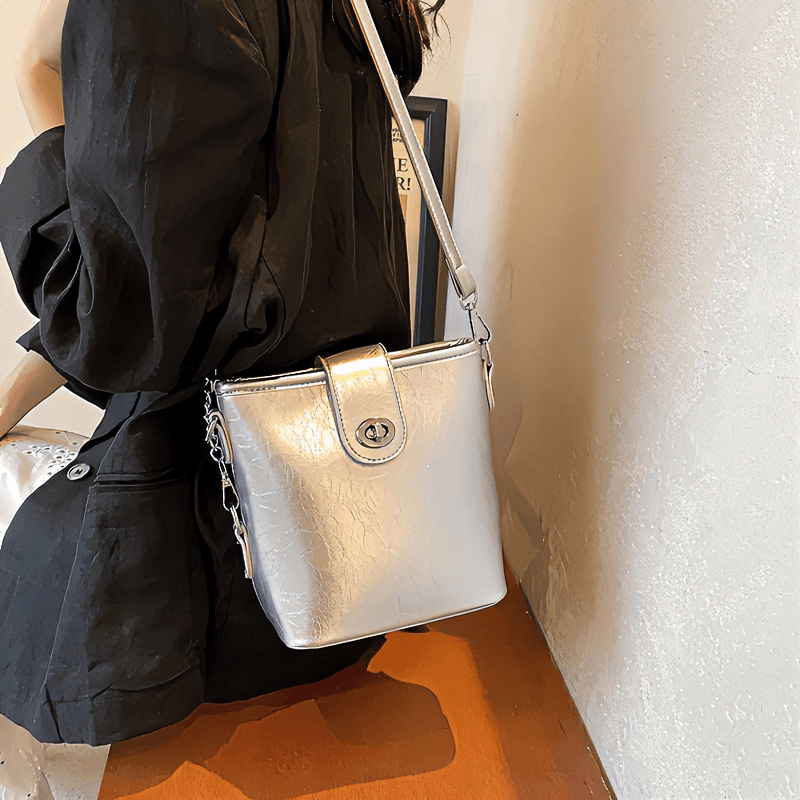 百搭洋气水桶包2024夏季新款小众时尚简约小包包女士单肩斜挎包