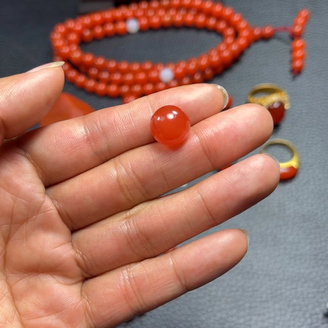 【闪购商品】南红玛瑙珠子未镶嵌阿*?