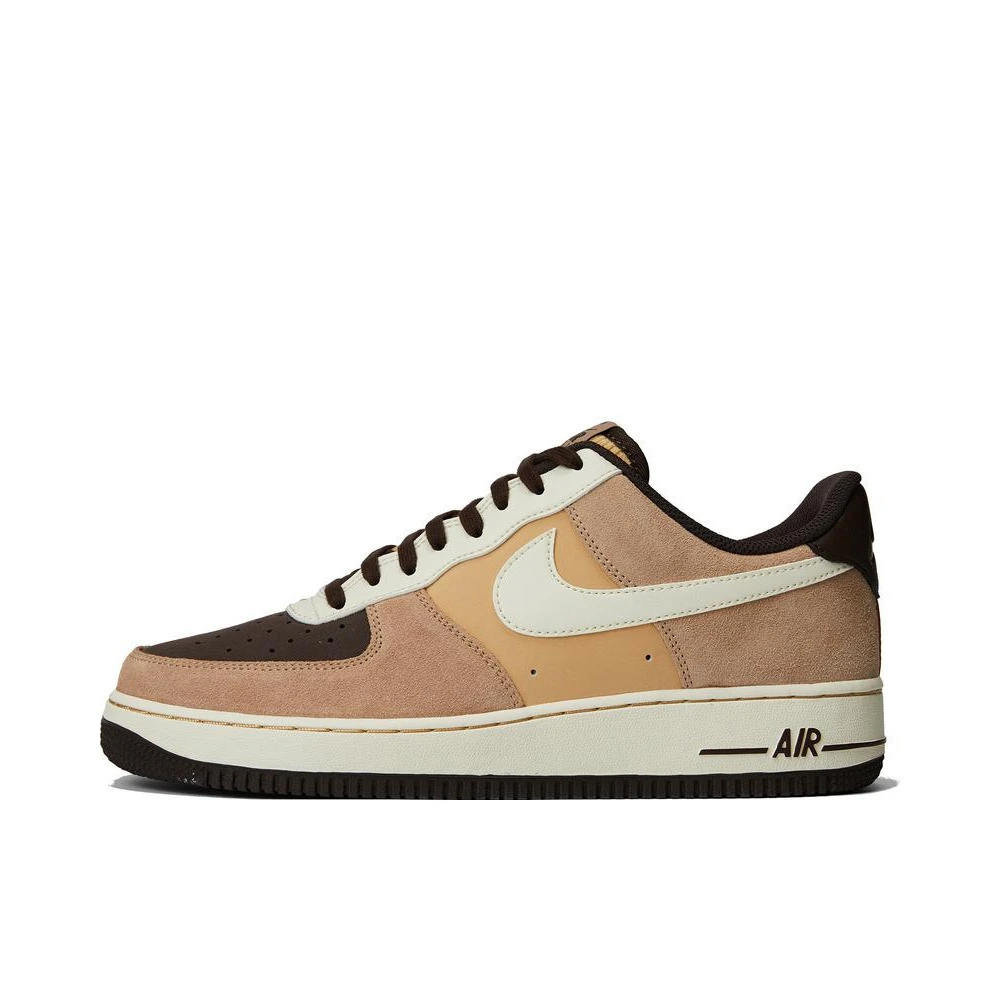nike耐克新款男子AIR FORCE 1 07 LV8 EMB板鞋/复刻鞋FB8878-200