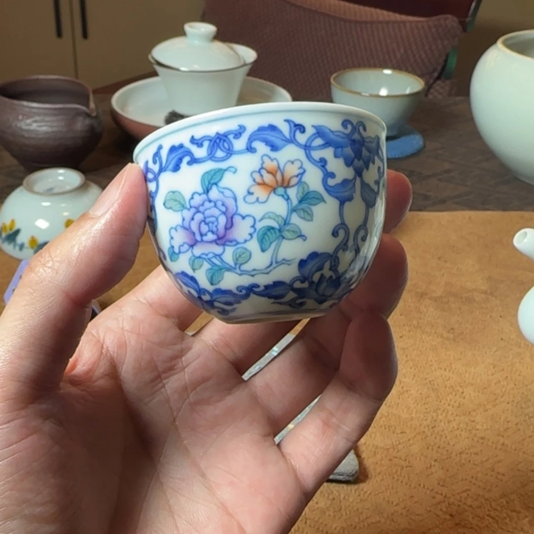 【闪购商品】瓷杯小**。杯子