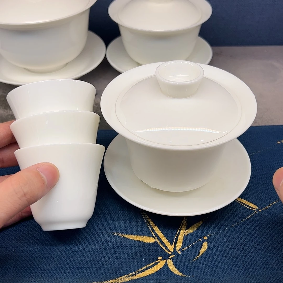 譕白德化白瓷茶具