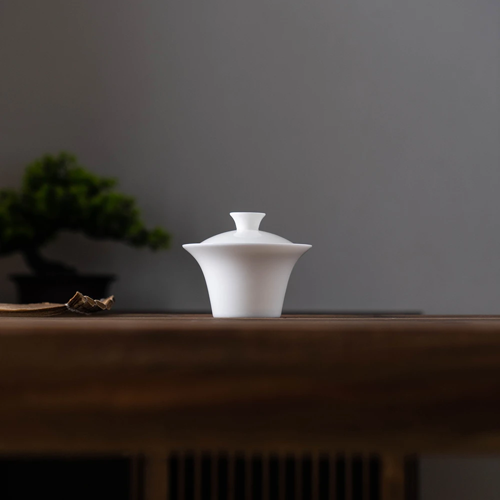 譕白德化白瓷上釉马蹄盖碗亮光岩茶功夫可悬停纯白两才盖碗茶具