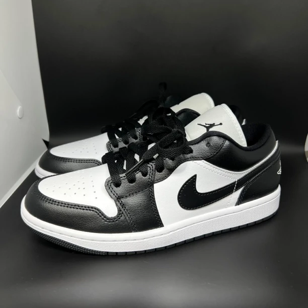 40码/99新/aj1 黑白熊猫 低帮板鞋 男款