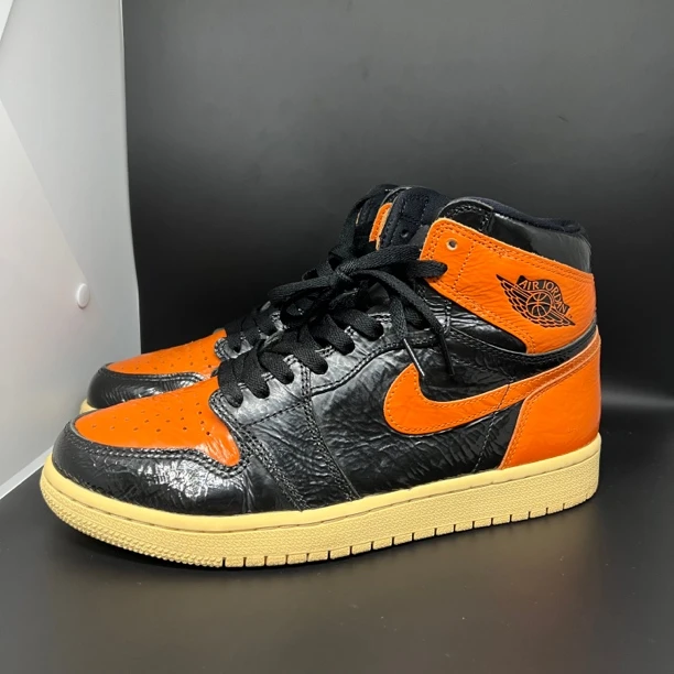 42码/95新/aj1 OG high 猪油扣碎 男款 复古篮球鞋