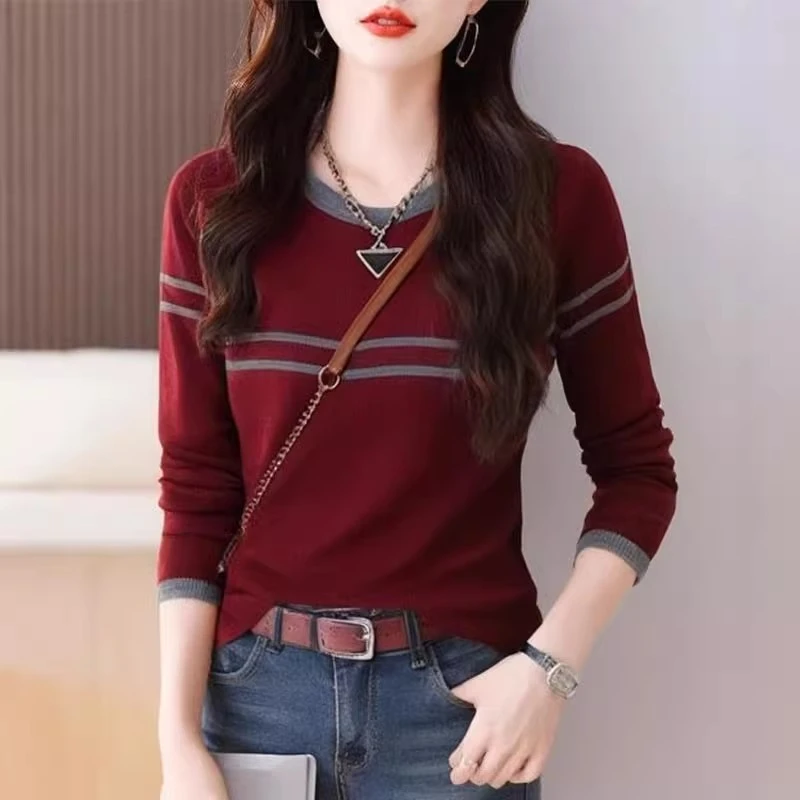 欧货时尚双条纹撞色薄款针织上衣女2024秋季百搭洋气打底圆领毛衣