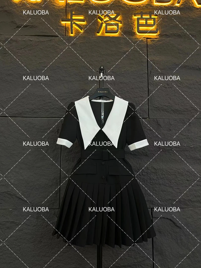 【原创大码设计师款】2025新款黑白拼接百褶裙收腰大码连衣裙5617