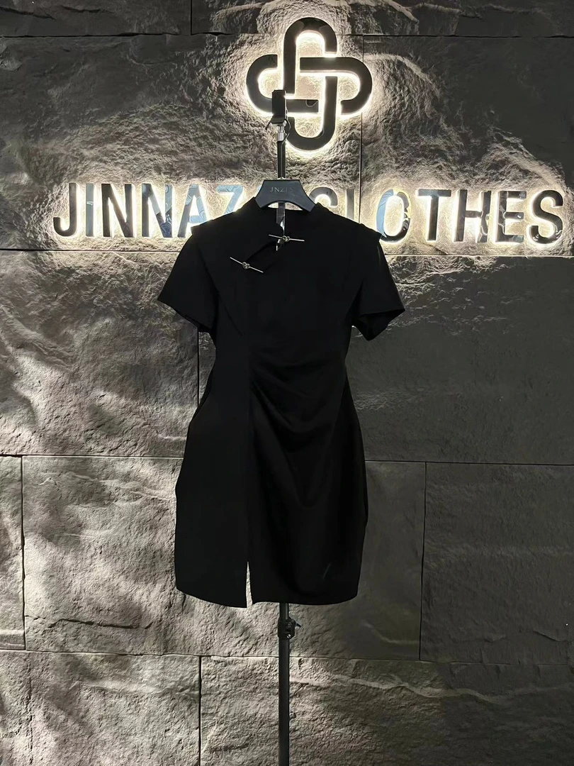 【原创大码设计师款】2024夏季新中式爱心款式褶皱显瘦连衣裙4853