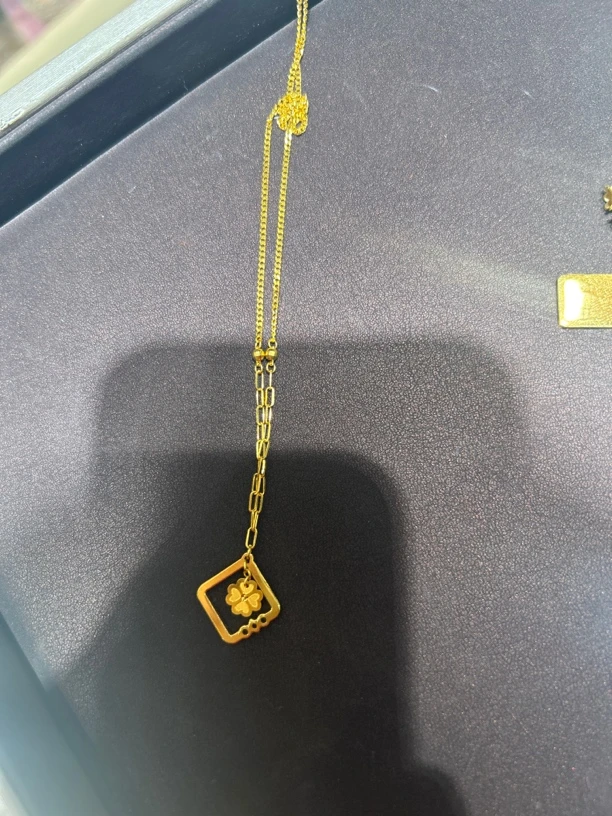 周大生足金999套链