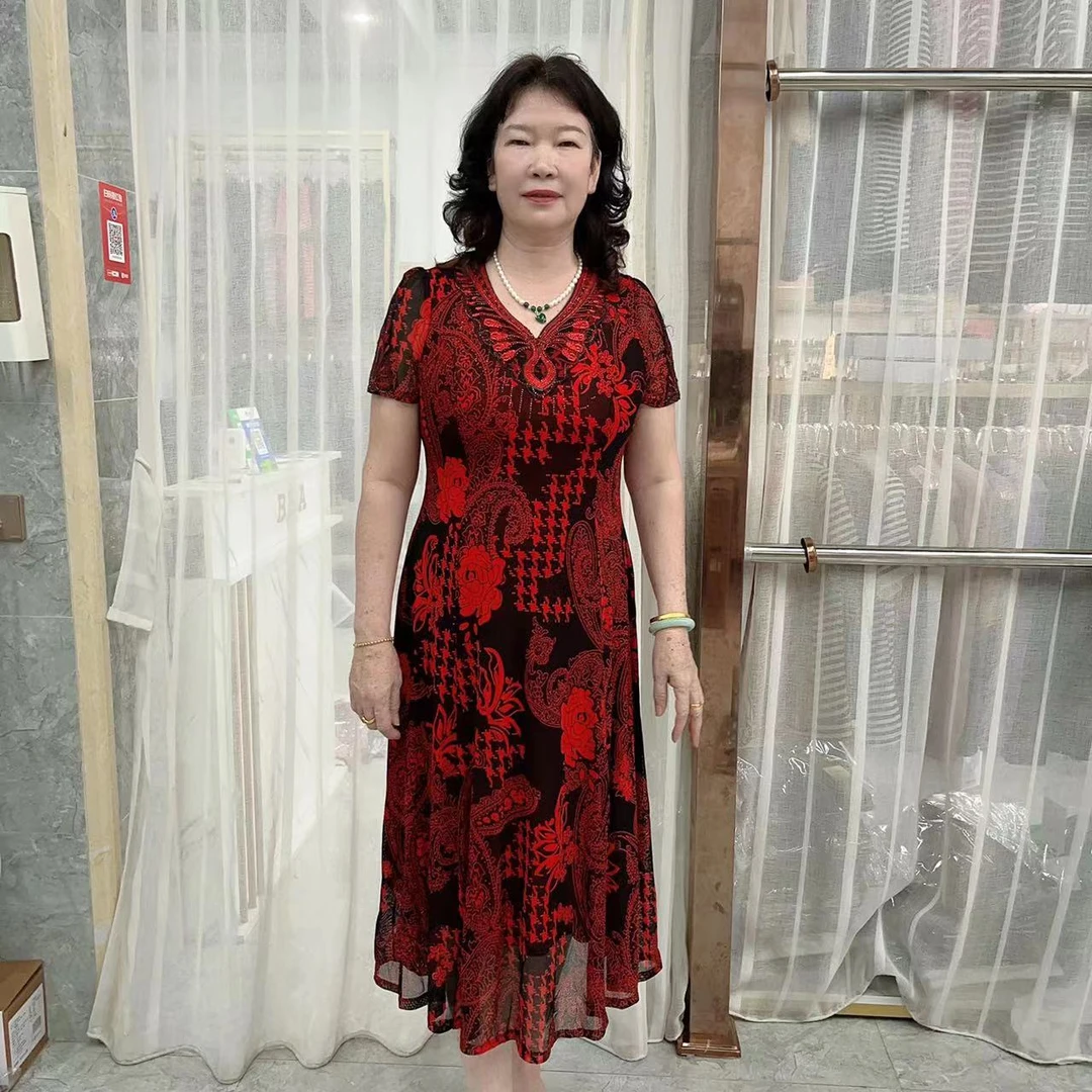 8820新款妈妈连衣裙收腰弹力裙子
