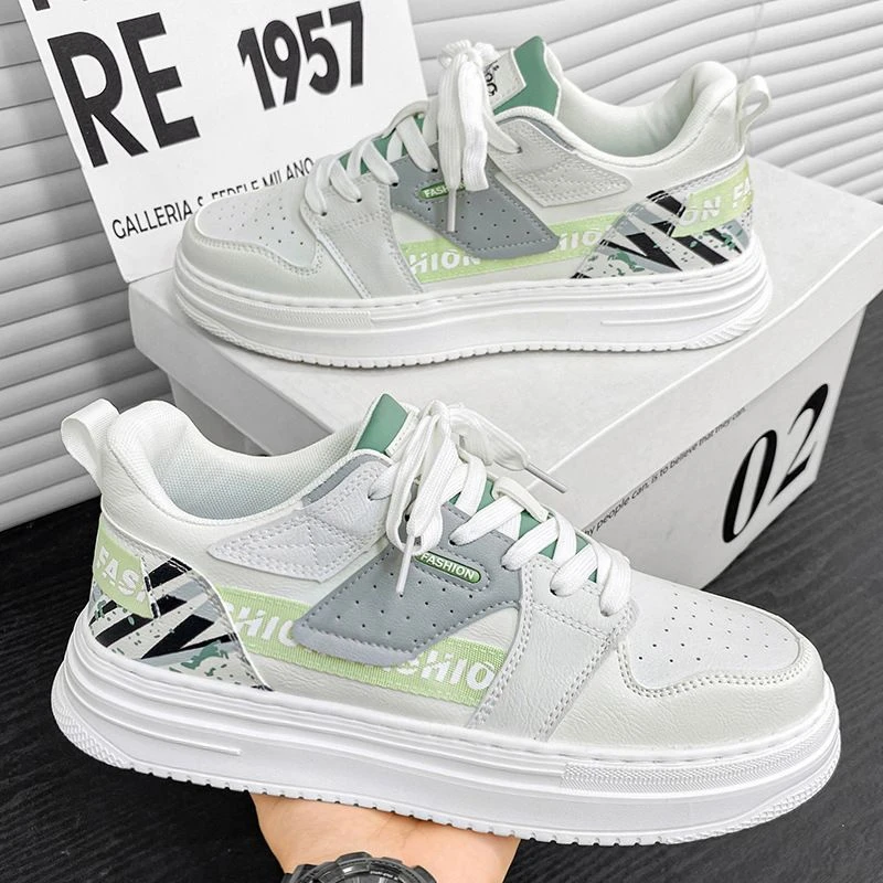 男鞋百搭休闲潮牌板鞋男款网红初中学生运动增高小白潮鞋9993