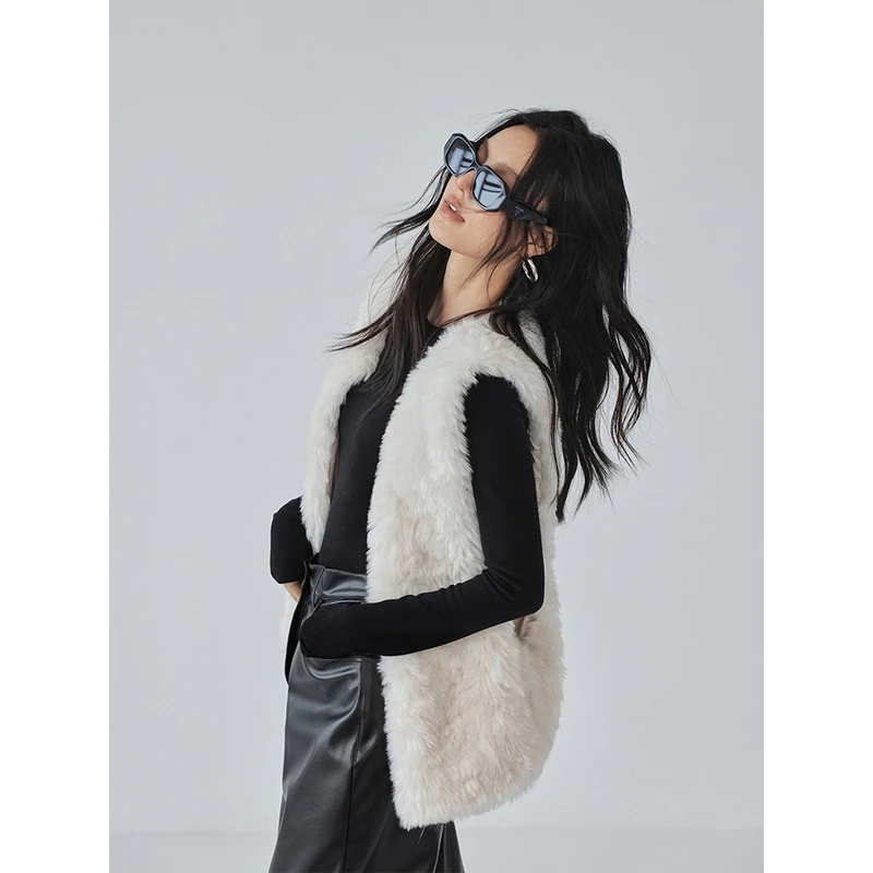 FRESH UP环保马甲女轻奢高级感修身短款毛毛坎肩外套