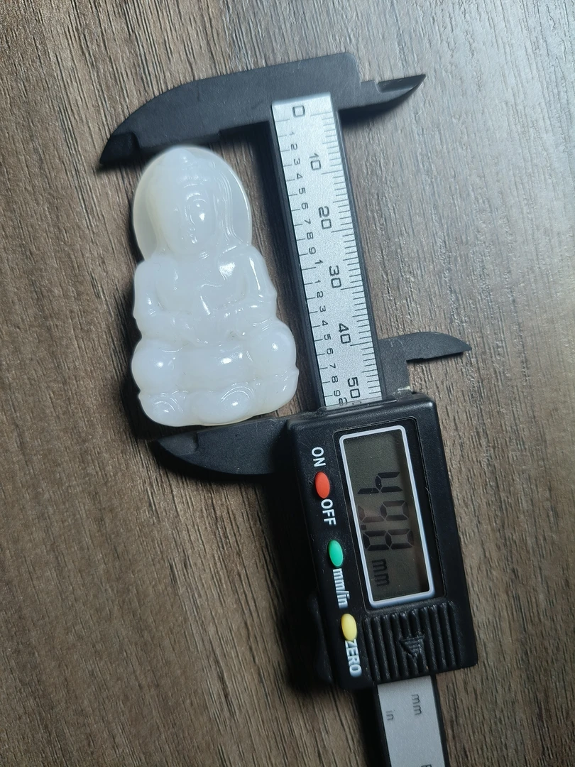 天然和田玉白玉观音