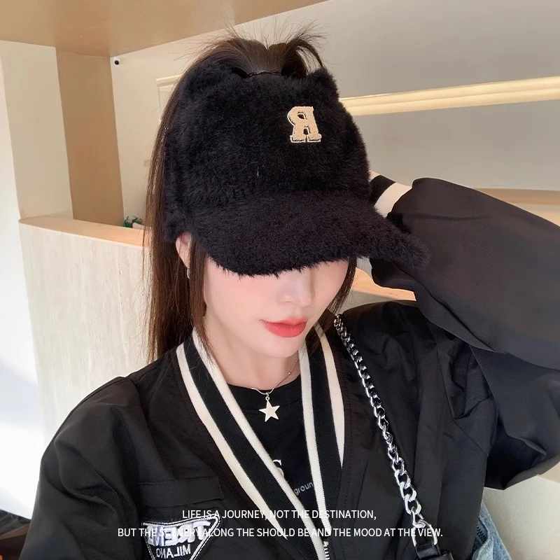 帽子女秋冬2023新款毛绒绒鸭舌帽冬季加厚保暖可爱百搭空顶棒球帽