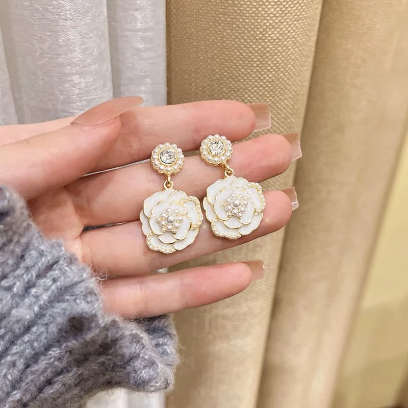 铜合金耳饰 山茶花小香风时尚百搭高级感耳环饰品流苏网红耳坠女