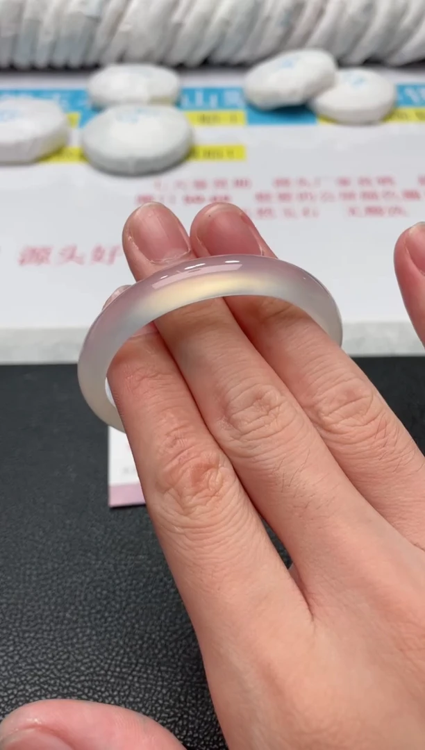 【闪购商品】玛瑙/玉髓手镯未镶嵌55++56
