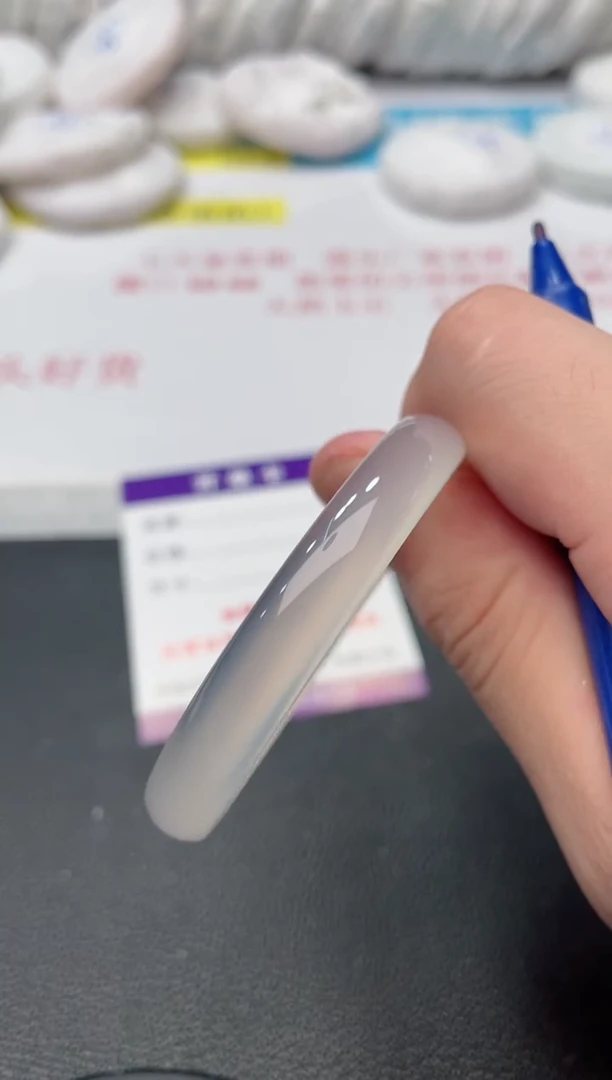 【闪购商品】玛瑙/玉髓手镯未镶嵌56++57ZZ