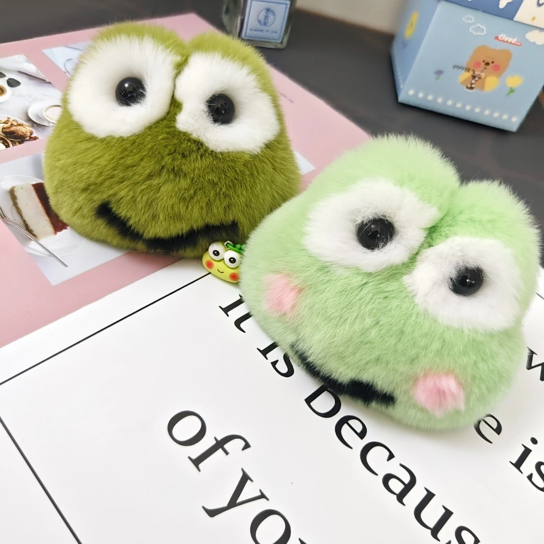 【王子公主】潮流真獭兔毛时尚大眼蛙毛绒玩偶公仔书包青蛙挂件