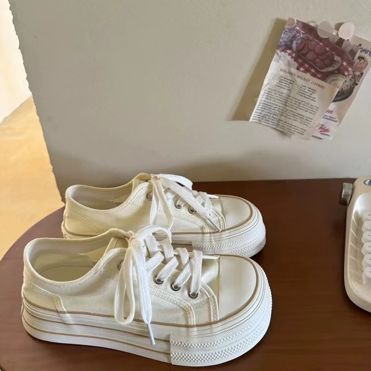 {不会拍的看第二张图片}（401-600） 商场时尚女鞋休闲 !!!