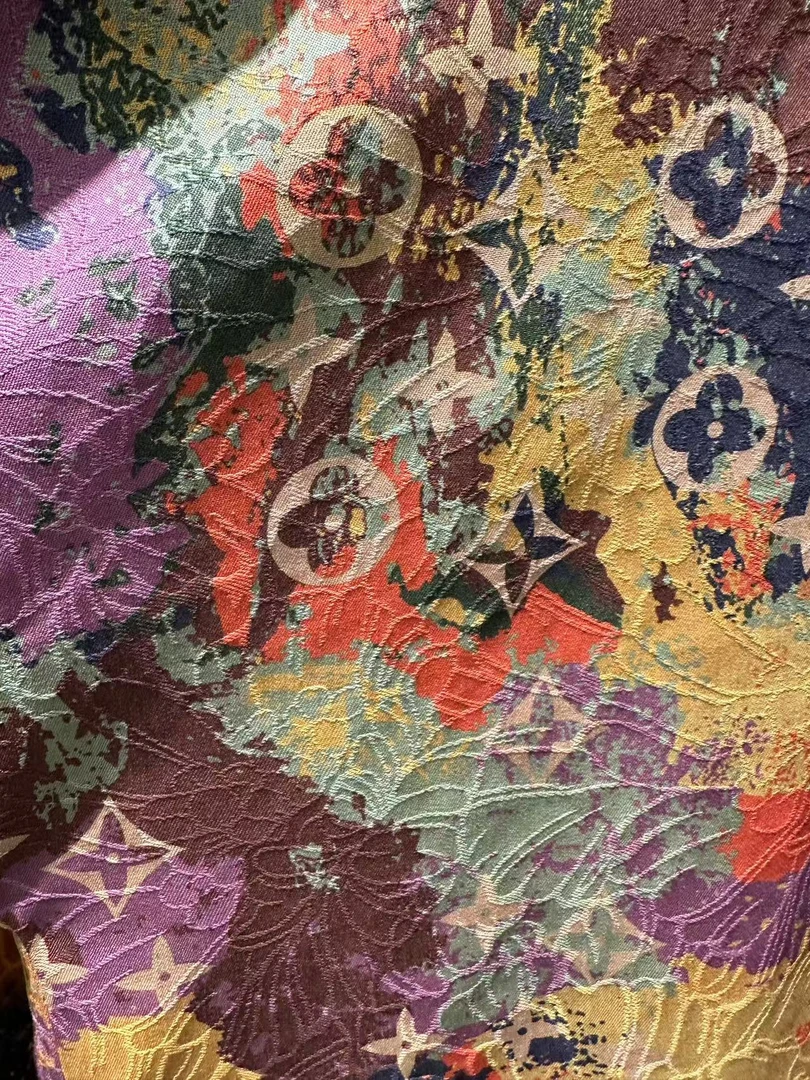 叶辰甄选香云纱 连帽款大牌风上衣  （老花帽衫9957 ）