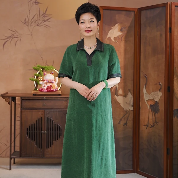 叶辰甄选香云纱  刺绣款老料龟纹双面穿香云纱裙（WF2421春山绿）