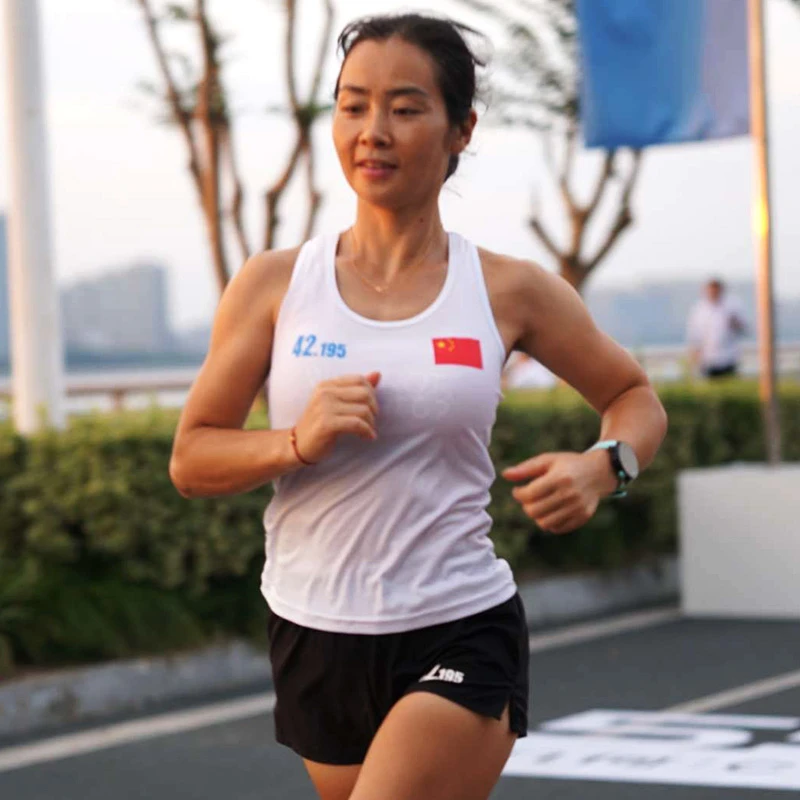【专属】42195女子跑步田径健身休闲背心无袖 速干透气轻薄运动