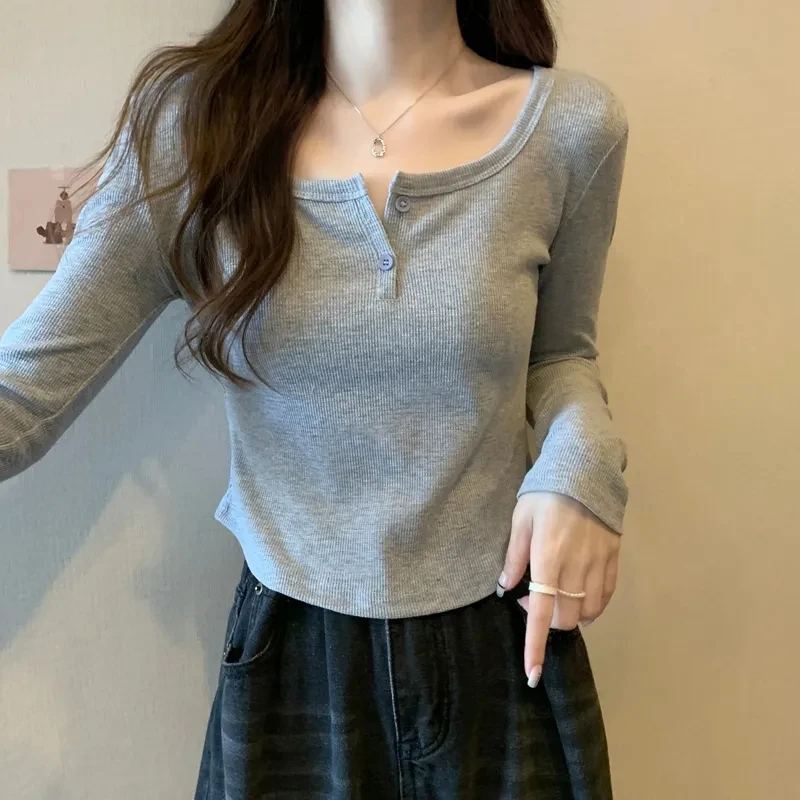 纯棉大码女装V领长袖T恤打底衫女修身辣妹遮肉显瘦早秋上衣微胖