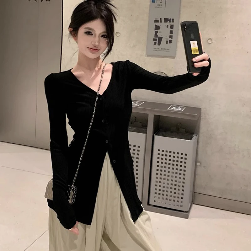 黑色v领打底防晒开衫高级感薄款女韩系春夏穿搭显瘦修身长袖上衣