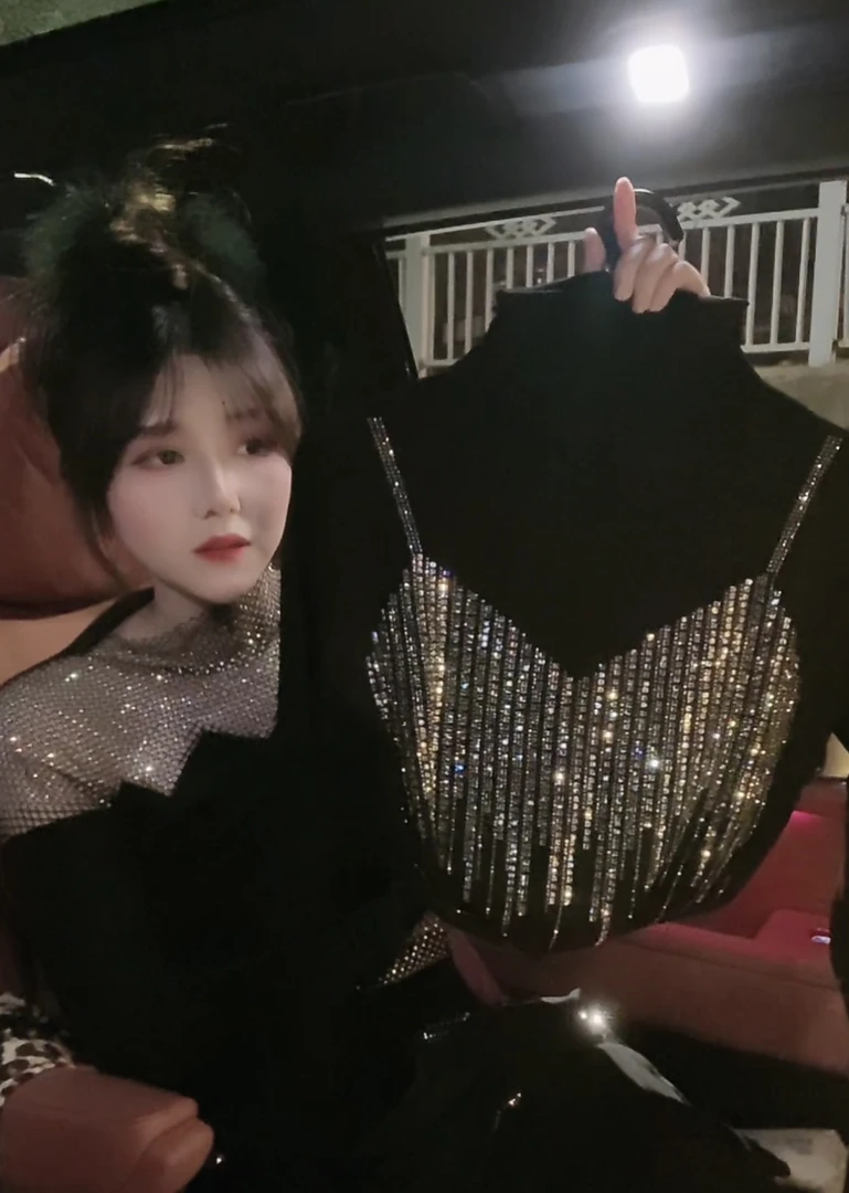 【星星专属】2024秋冬气质显瘦黑色百搭吊带款打底衫55555555555