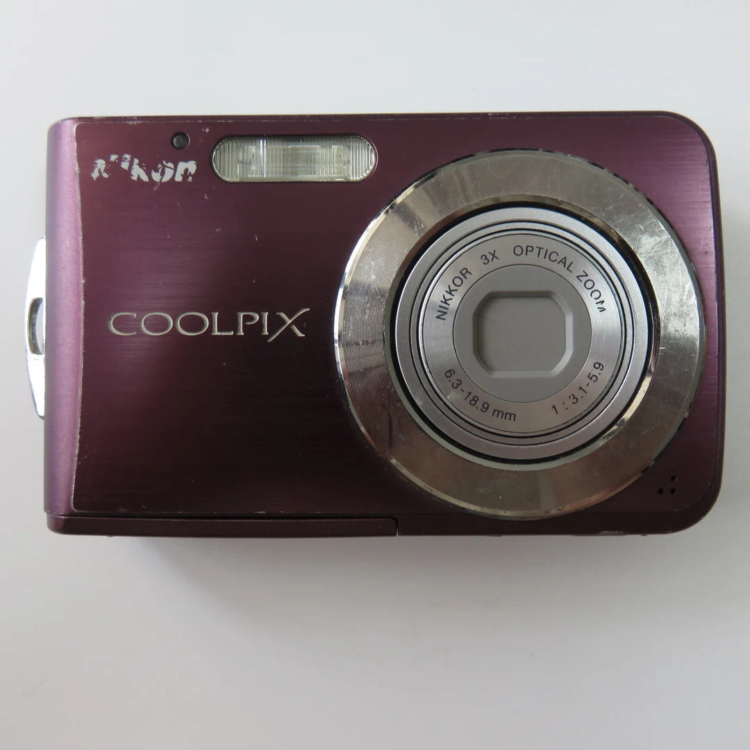 9新 Nikon/尼康 尼康s210紫色黑色自然质感学生
