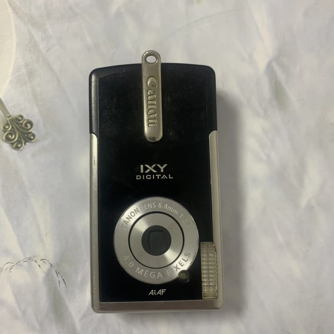 9新 Canon/佳能 IXUS i口红机