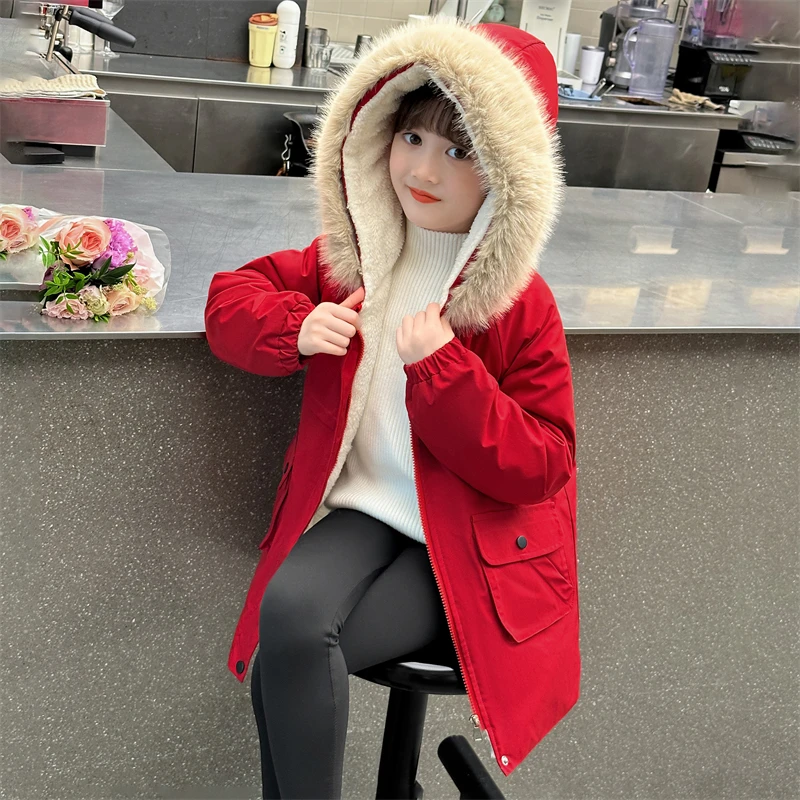 女童秋冬洋气玩偶加绒派克服中大童2024爆款连帽加厚外套休闲上衣