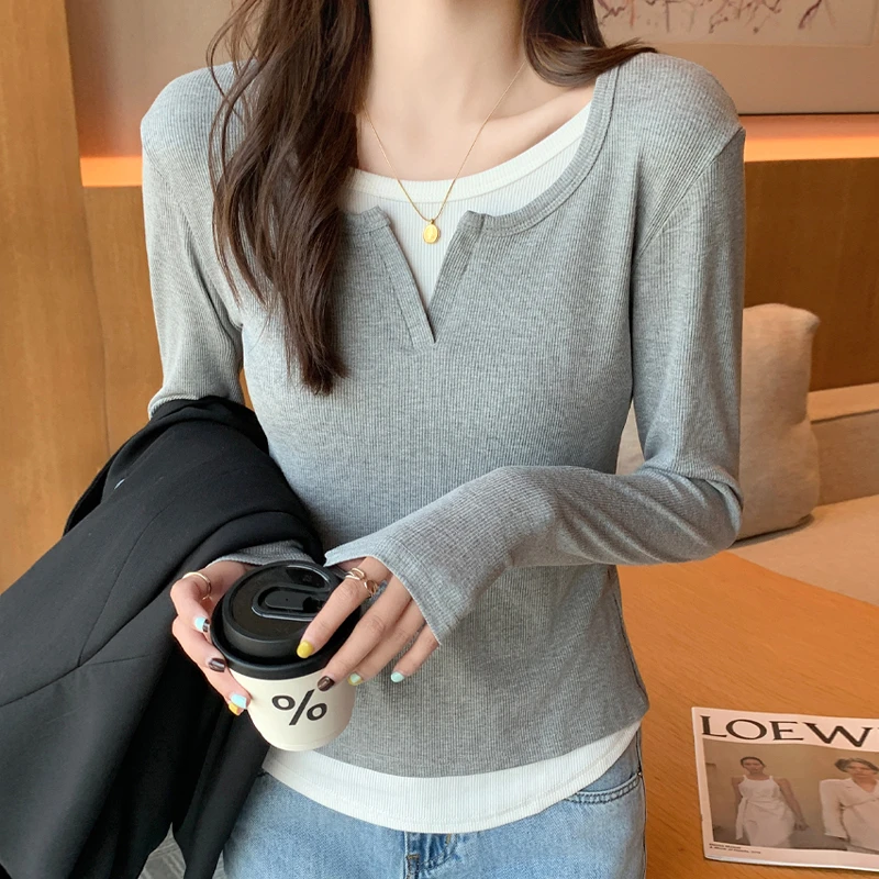 醉梓菡黑色假两件V领长袖打底衫不规则设计拼色t恤减龄可外穿上衣