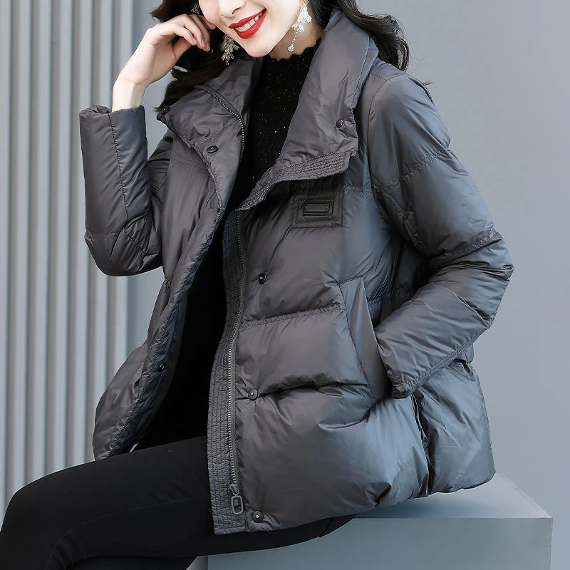 波司澄羽绒服女冬2023新款时尚洋气高端短款小个子宽松加
