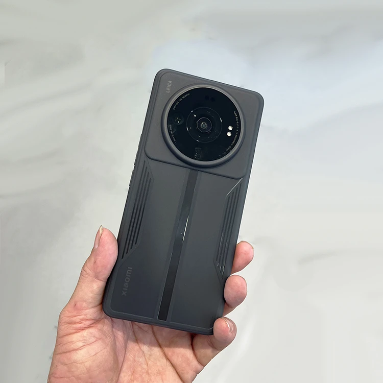 适用于小米12SULTRA手机壳软壳防摔高档纹理设计跑酷版套壳潮酷
