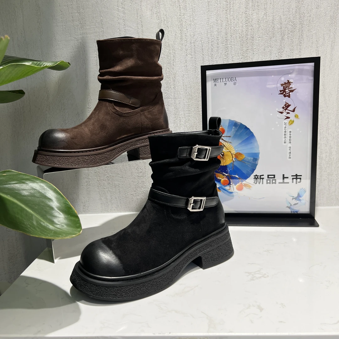 复古气质粗跟厚底皮带扣短靴加绒厚底时尚百搭短靴女美罗巴