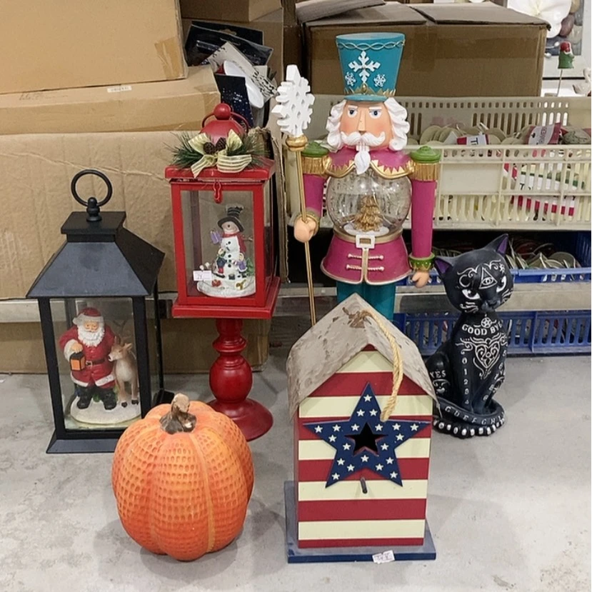 【闪购商品】密胺摆件L*