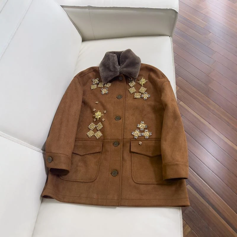 2024年冬季复古风钉珠皮毛一体高级感美拉德气质西装外套女