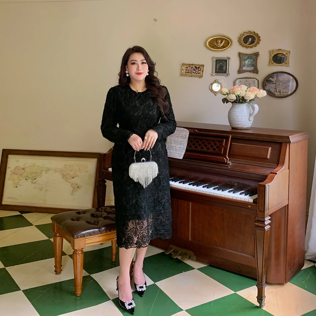 GLEC高端大码女装2025年新款优雅气质重工刺绣连衣裙胖mm遮肚显瘦