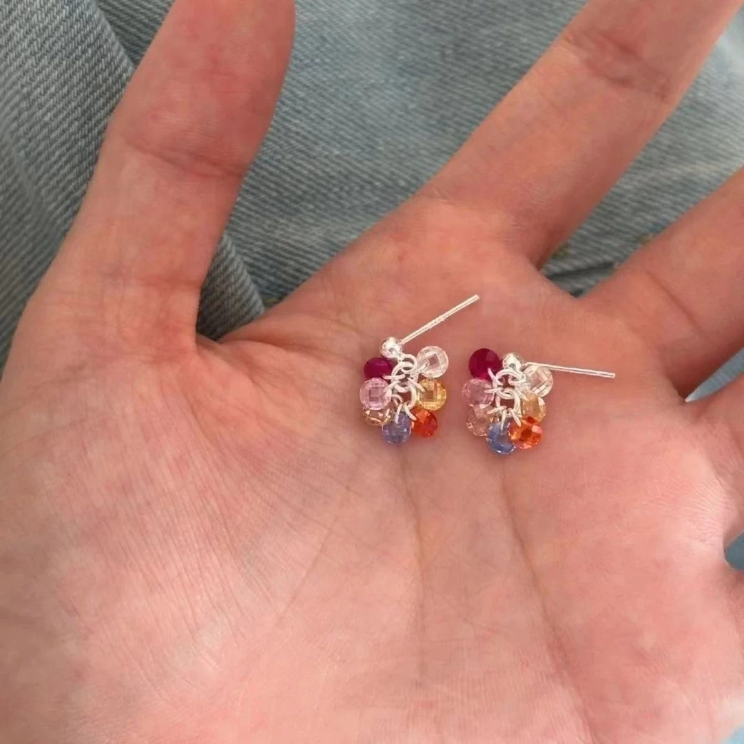 新款彩色多巴胺耳钉女氛围感百搭设计感小众耳钉
